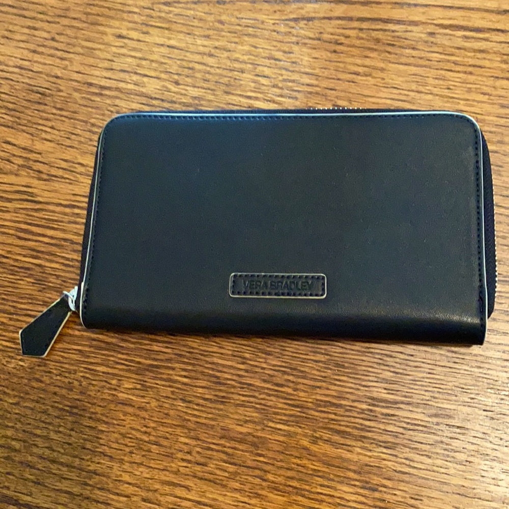 NEW Vera Bradley Accordian Wallet